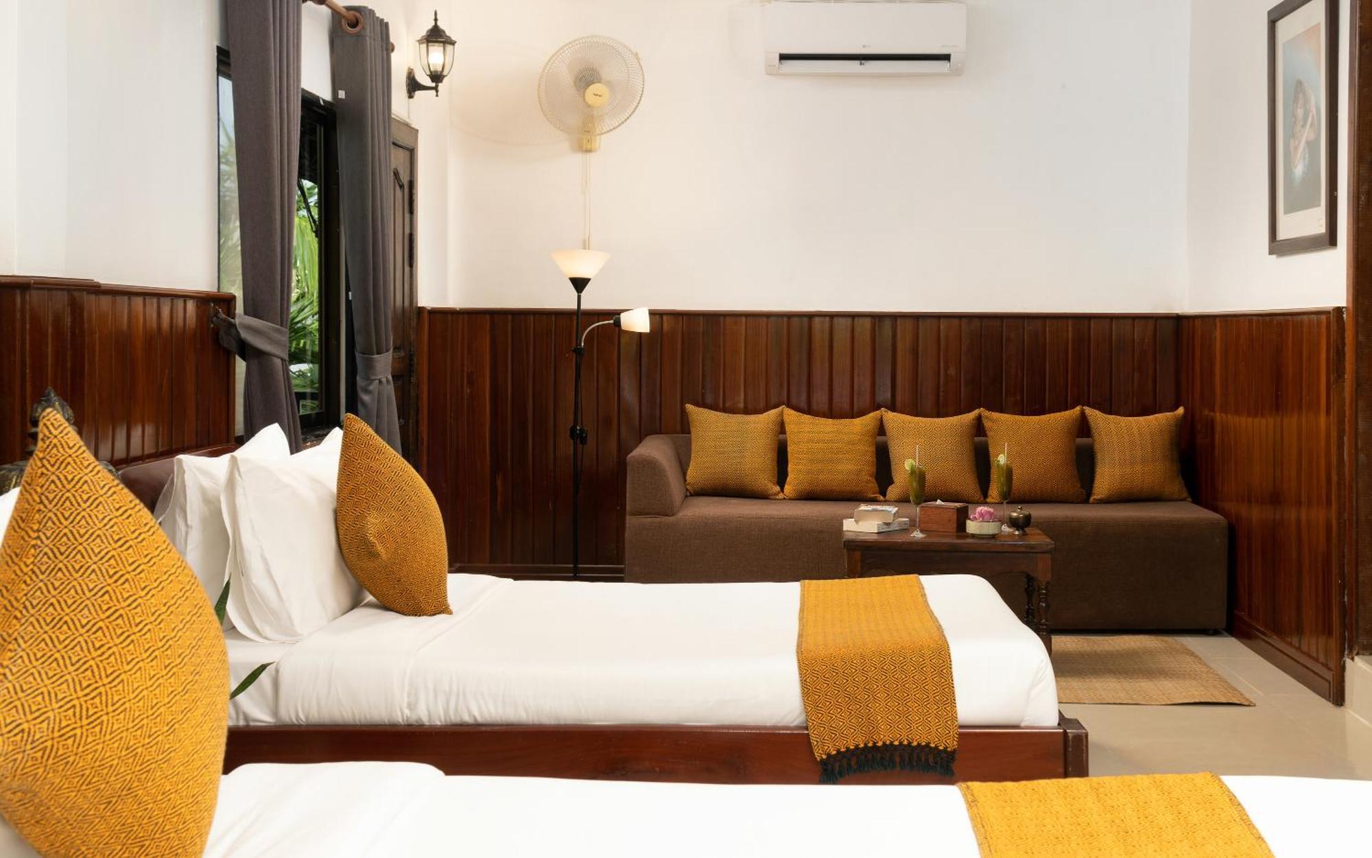 The Urban Hotel Sziemreap Kültér fotó