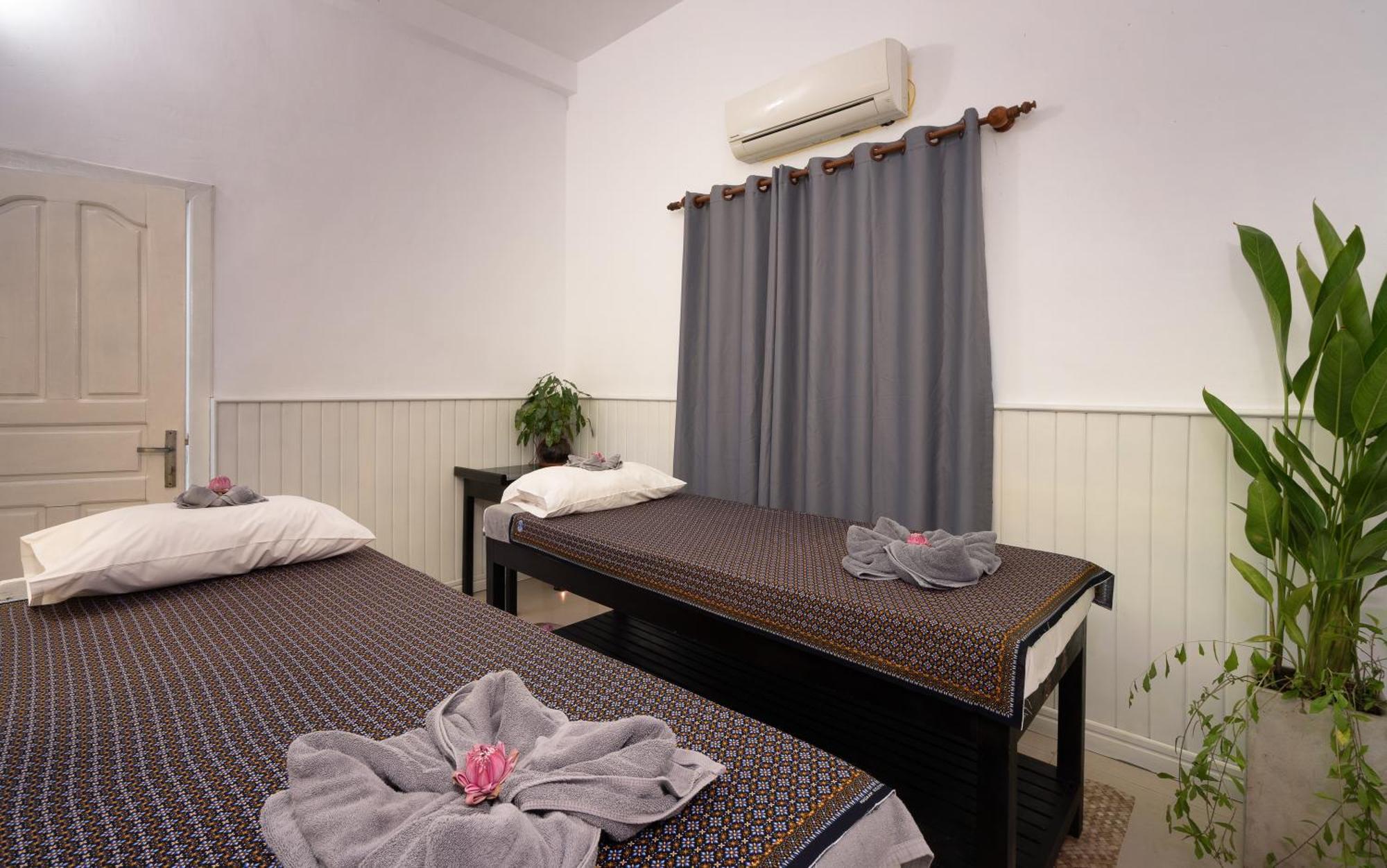 The Urban Hotel Sziemreap Kültér fotó