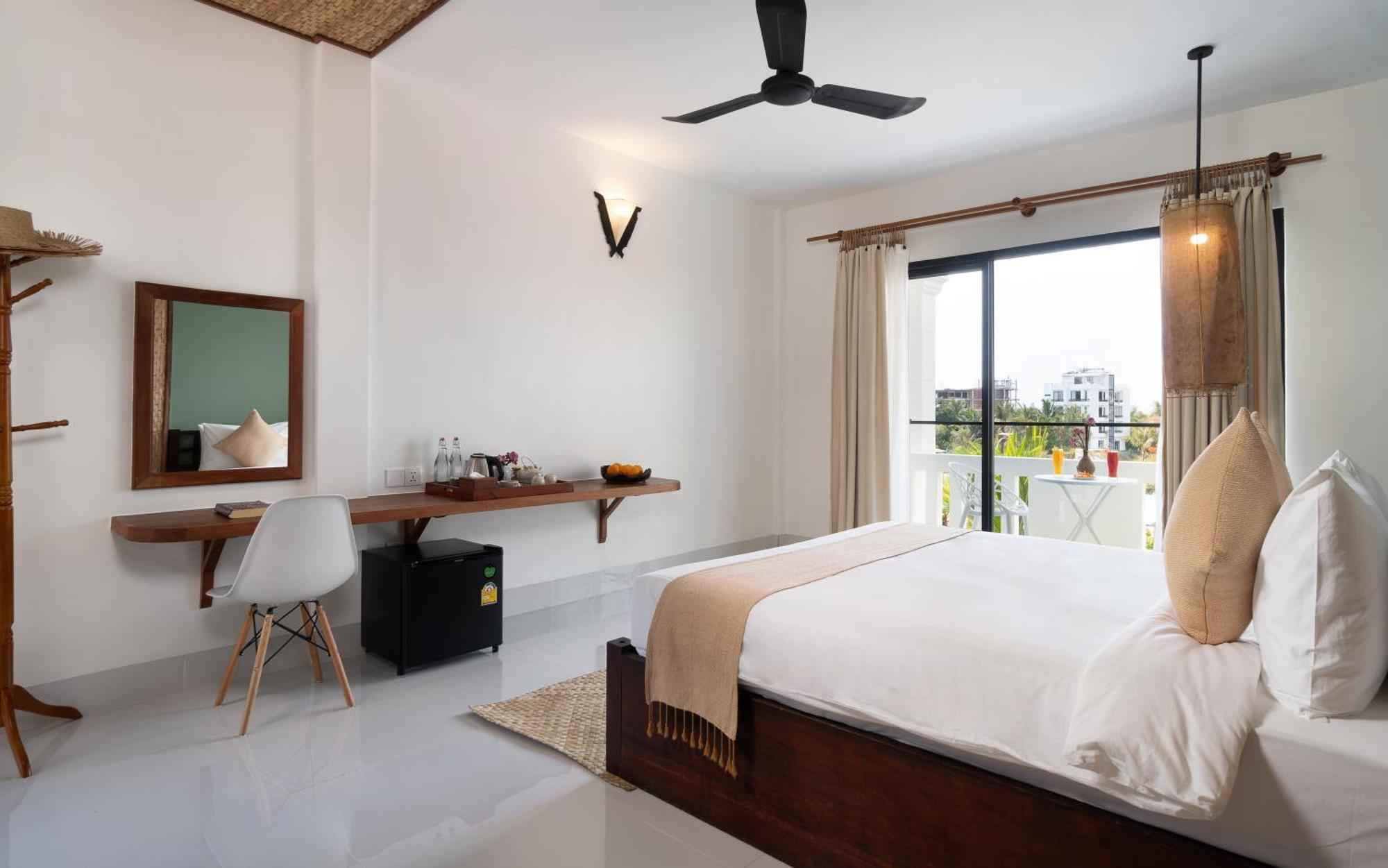 The Urban Hotel Sziemreap Kültér fotó