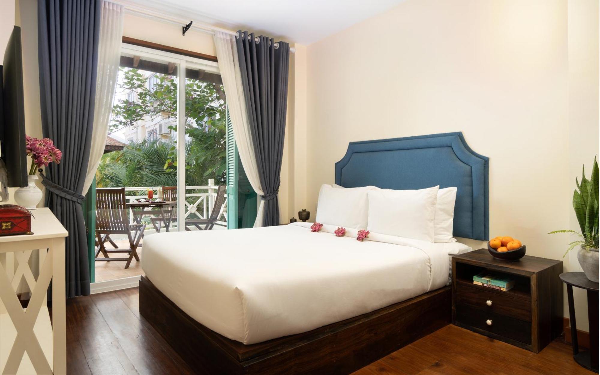 The Urban Hotel Sziemreap Kültér fotó